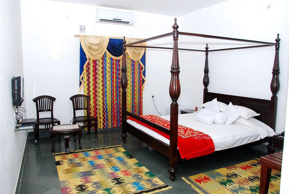 Chandra Hill Resort รานัคปูร์ ภายนอก รูปภาพ